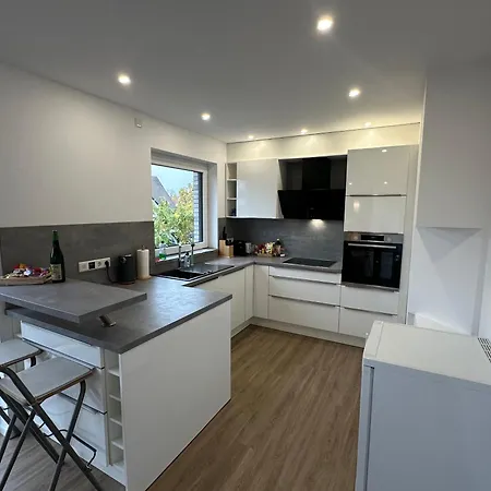 Modernes Deluxe-apartment In Kaarst, Nahe Duesseldorf, 93qm Apartamento *