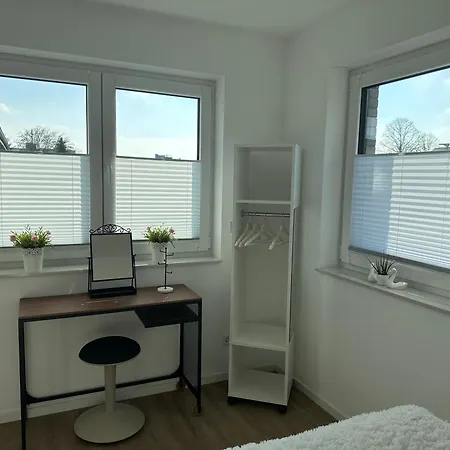 Apartment Modernes Deluxe Fuer 4 Pers In Naehe Duesseldorf