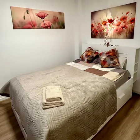 Modernes Deluxe-apartment In Kaarst, Nahe Duesseldorf, 93qm Апартаменты