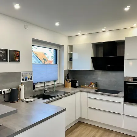 Modernes Deluxe-apartment In Kaarst, Nahe Duesseldorf *