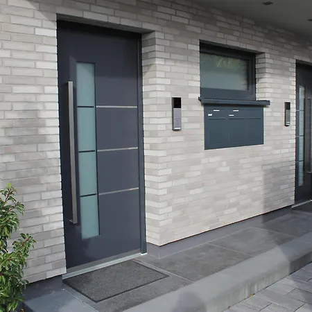 Апартаменты Modernes Deluxe-apartment In Kaarst, Nahe Duesseldorf, 93qm *