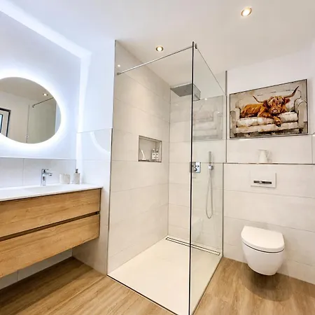 Modernes Deluxe-apartment In Kaarst, Nahe Duesseldorf Apartament *