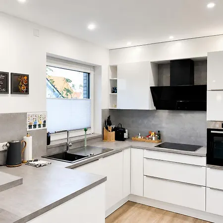 Modernes Deluxe-apartment In Kaarst, Nahe Duesseldorf